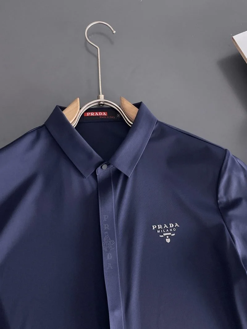 Prada T-Shirts Snug 166909