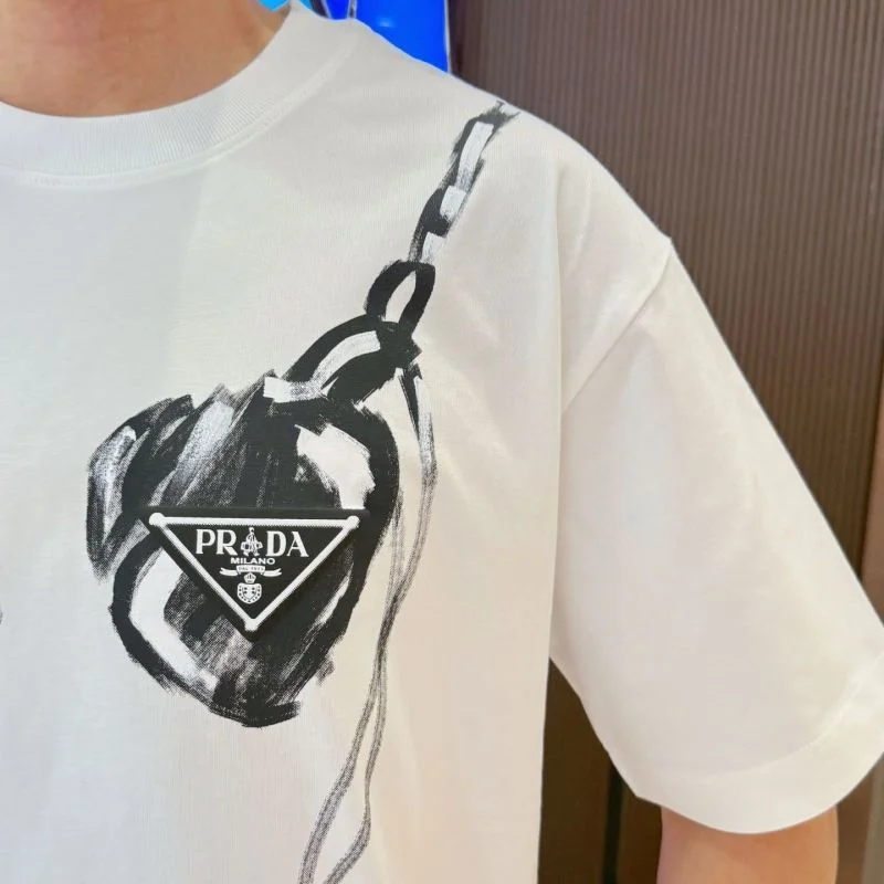 Prada T-Shirts Trendsetting 166859