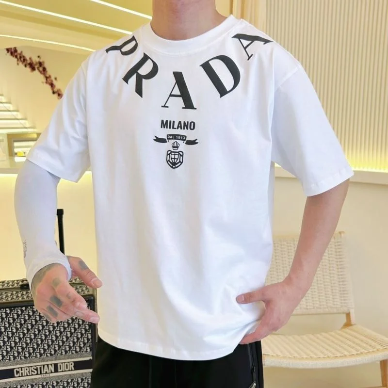 Minimalist Prada T-Shirts 166850