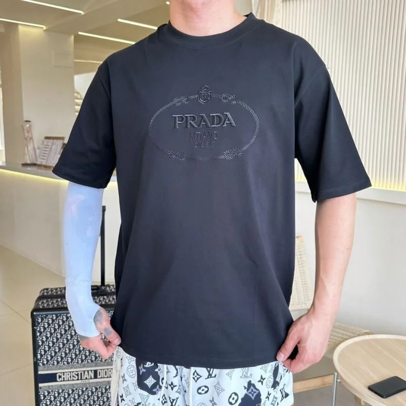 Prada T-Shirts Elegant 166847