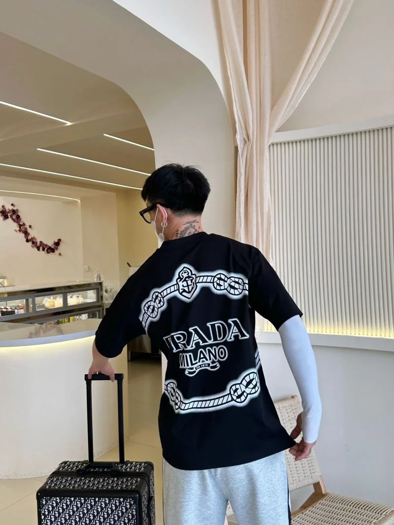 Prada T-Shirts Breathable 166837