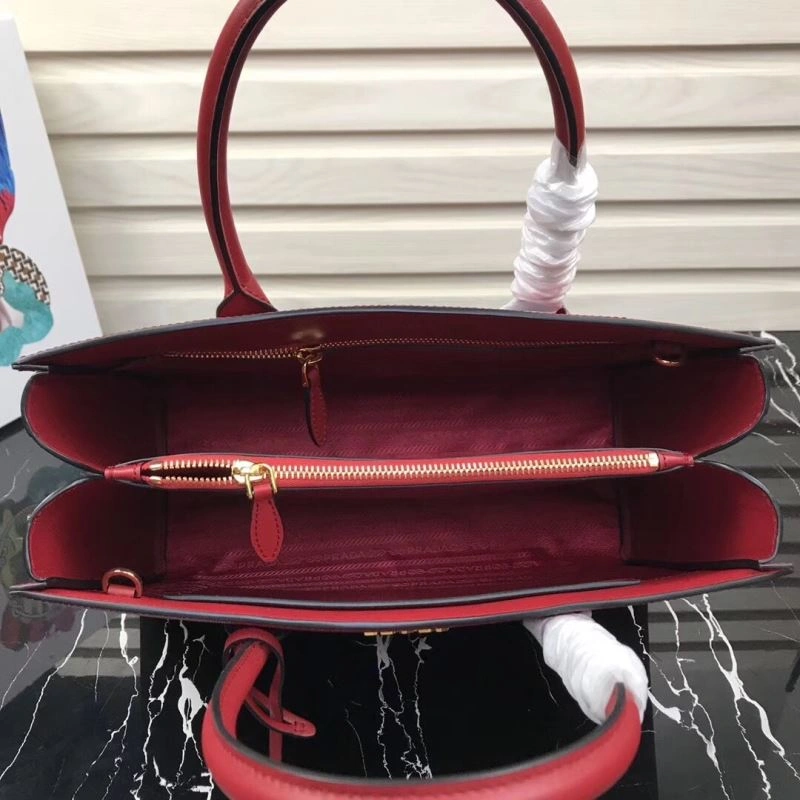 Prada Top Handle Bags Trendsetting 75000
