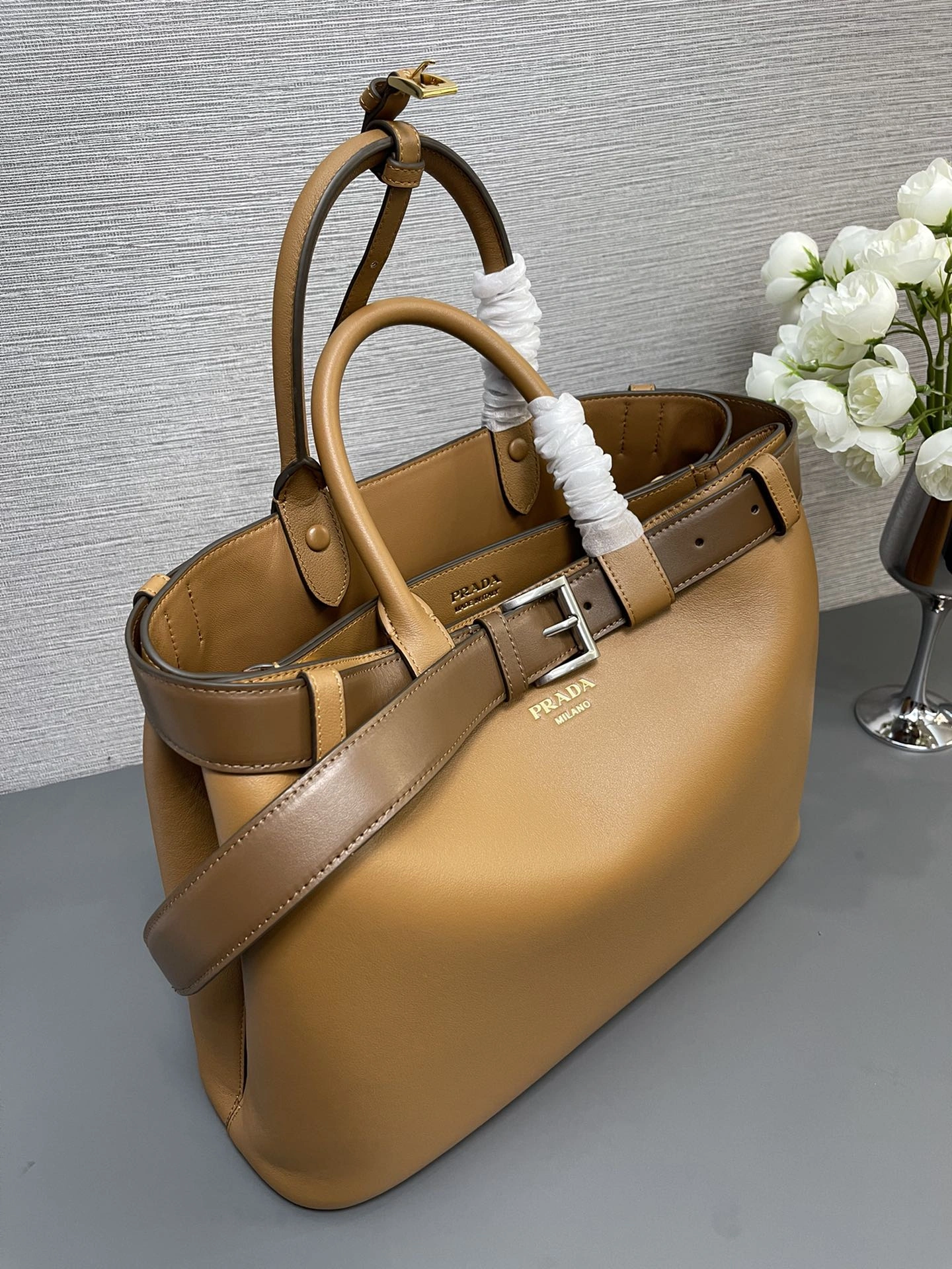 Prada Top Handle Bags Durable 73645