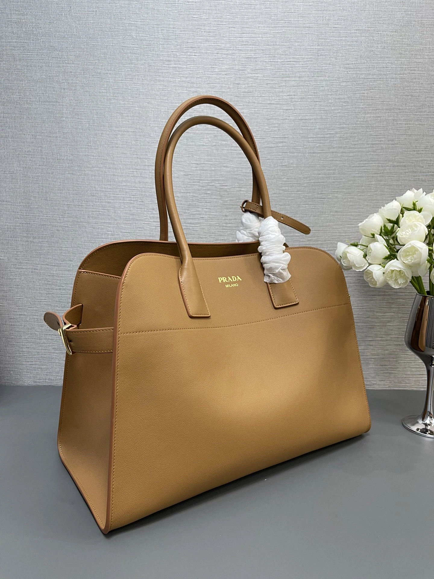 Durable Prada Top Handle Bags 73637