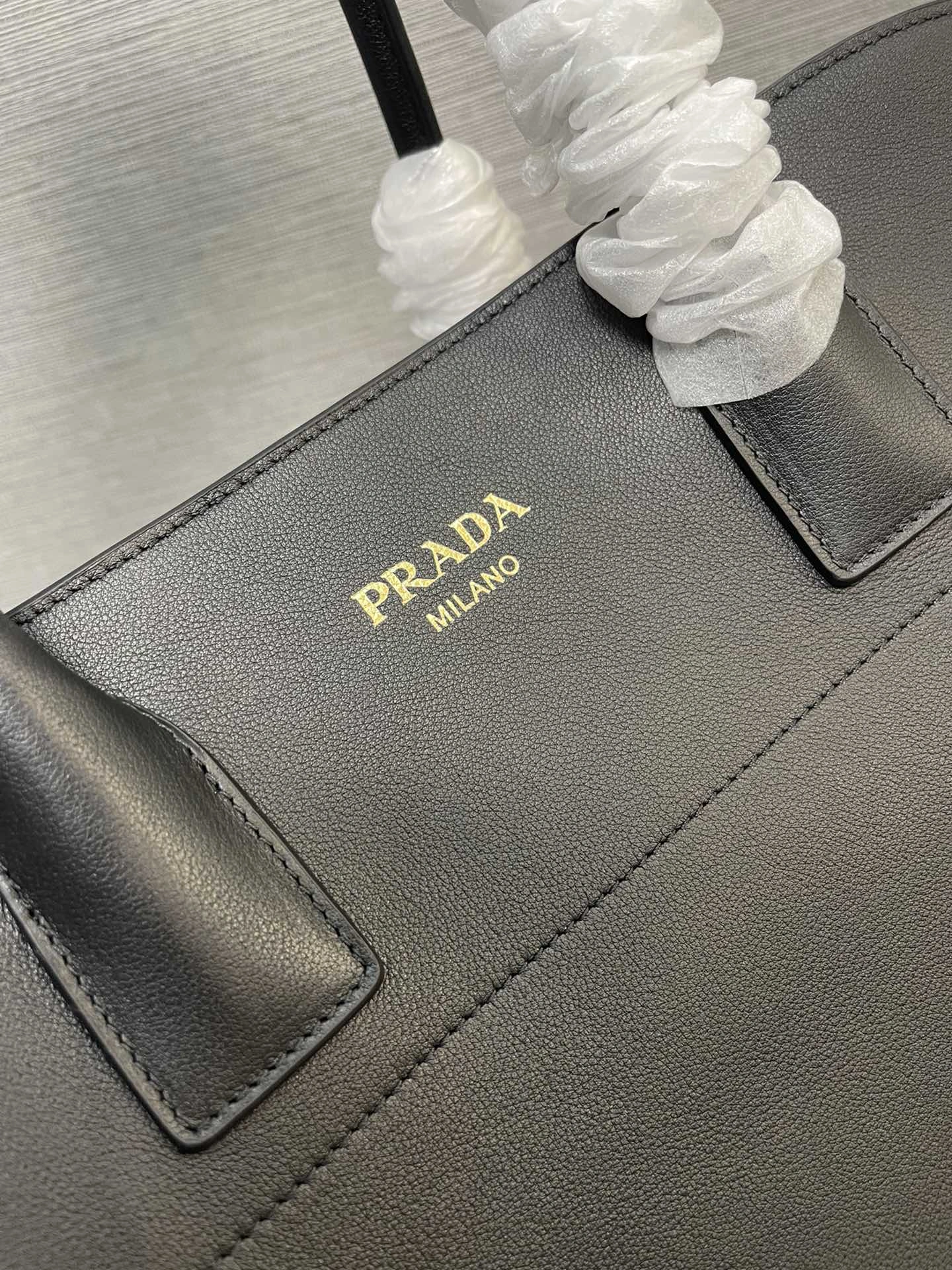 ZeroBulk Prada Top Handle Bags 73636