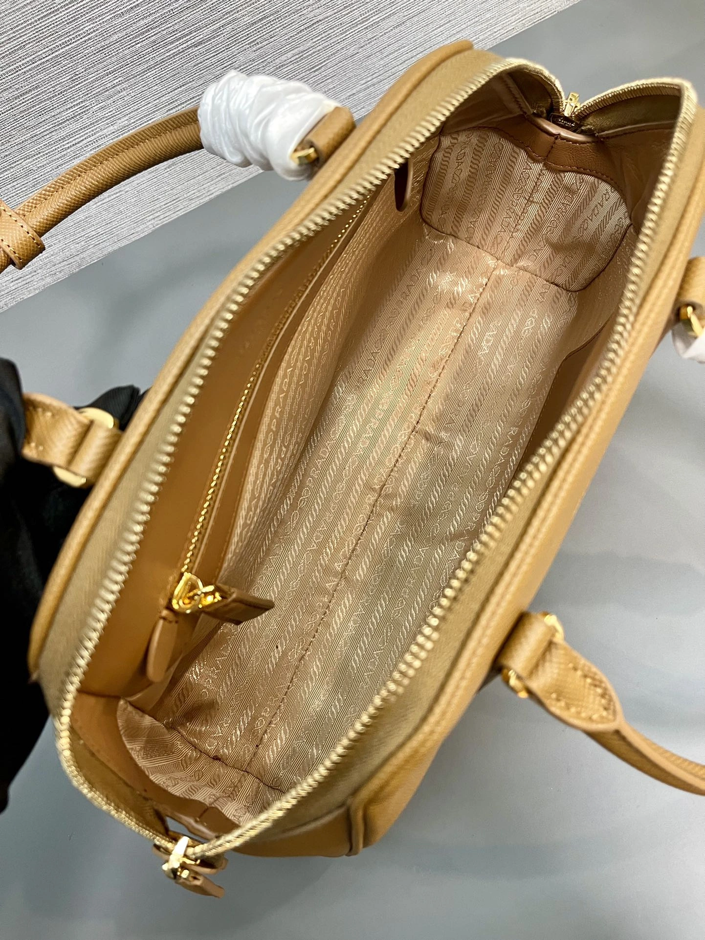 Prada Top Handle Bags Practical 71632