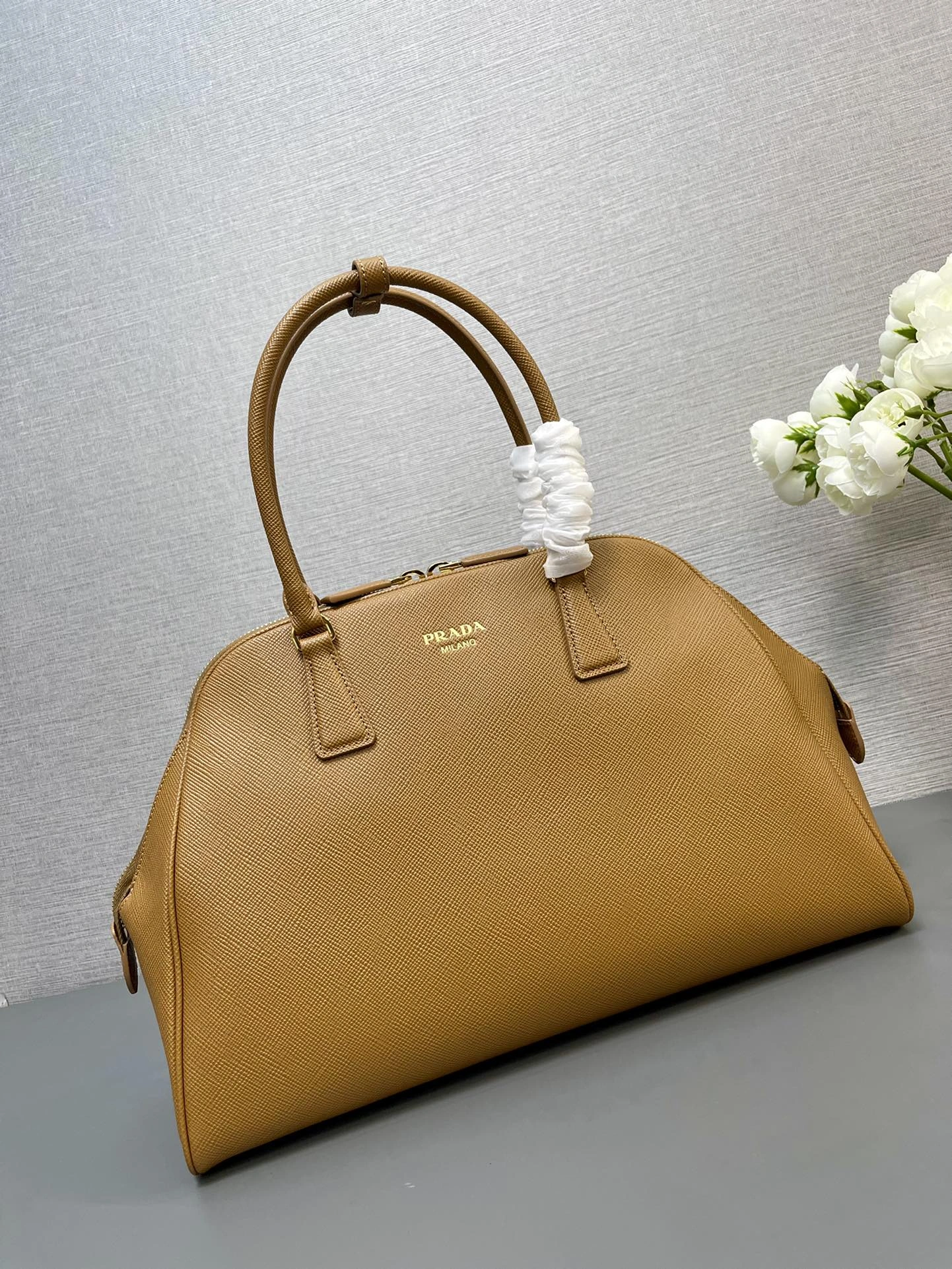 Prada Top Handle Bags Attractive 71627