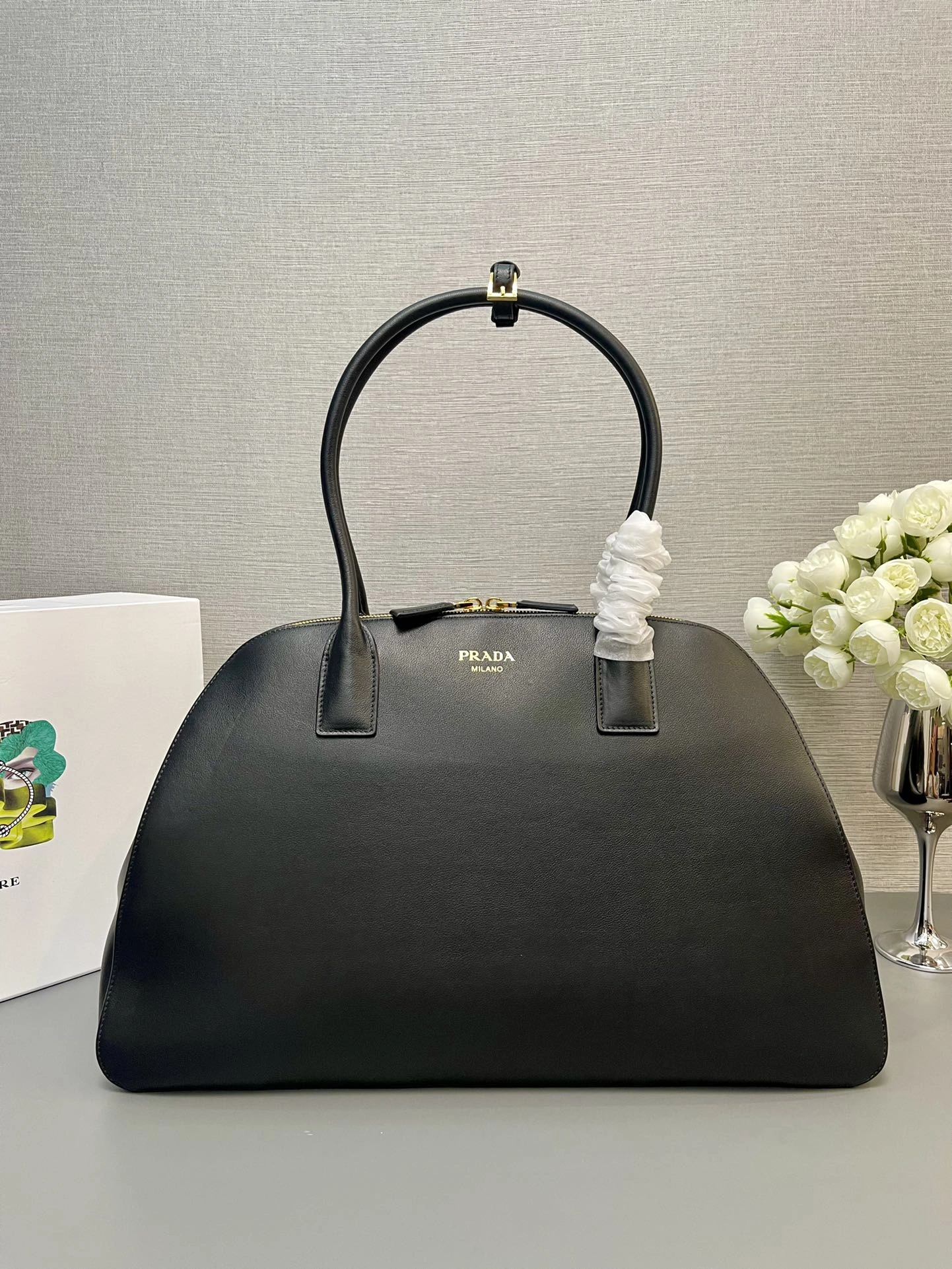 Resilient Prada Top Handle Bags 71629