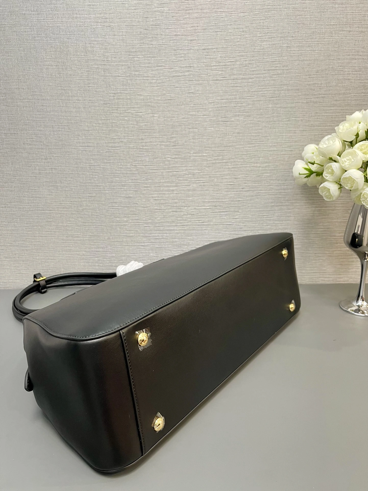 Resilient Prada Top Handle Bags 71629