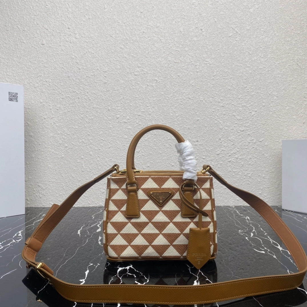 Compact Prada Top Handle Bags 71621