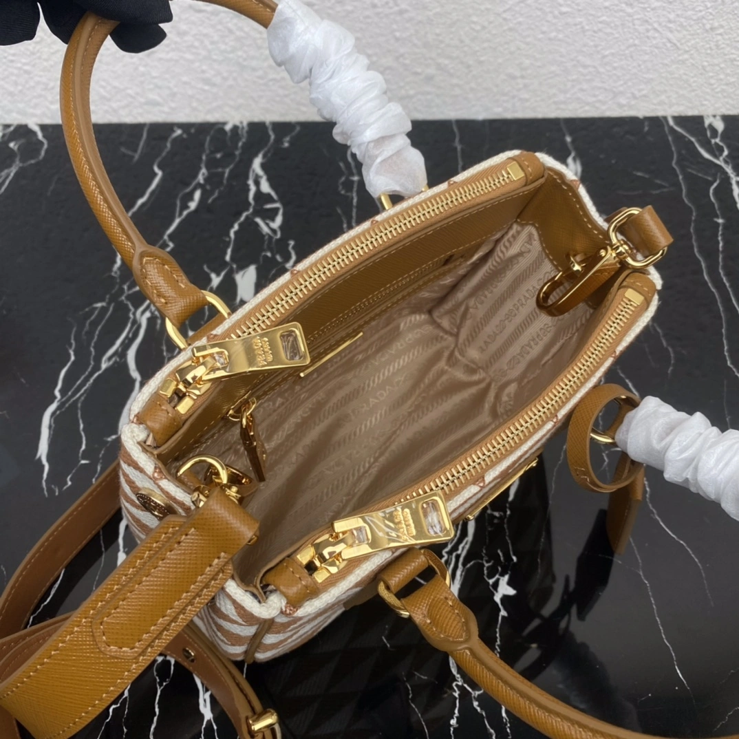 Compact Prada Top Handle Bags 71621