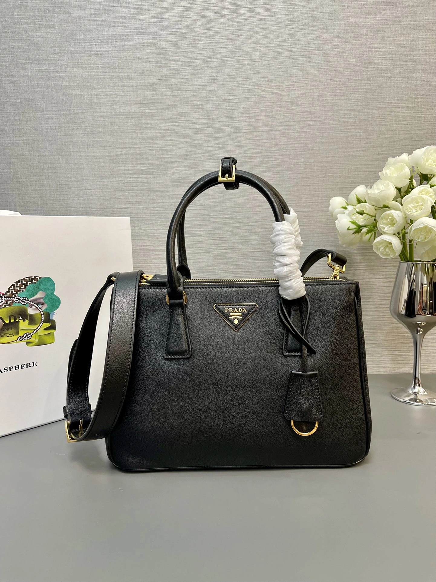 Stylish Prada Top Handle Bags 71620