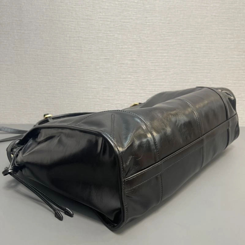 Unique Prada Top Handle Bags 66475