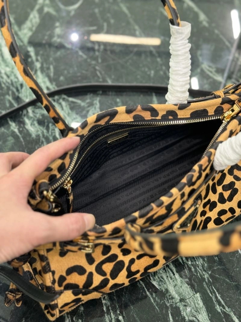 Prada Top Handle Bags Supportive 60767