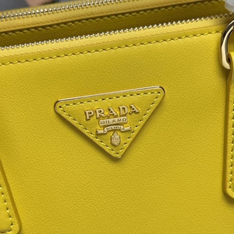 Prada Top Handle Bags Chic 45095