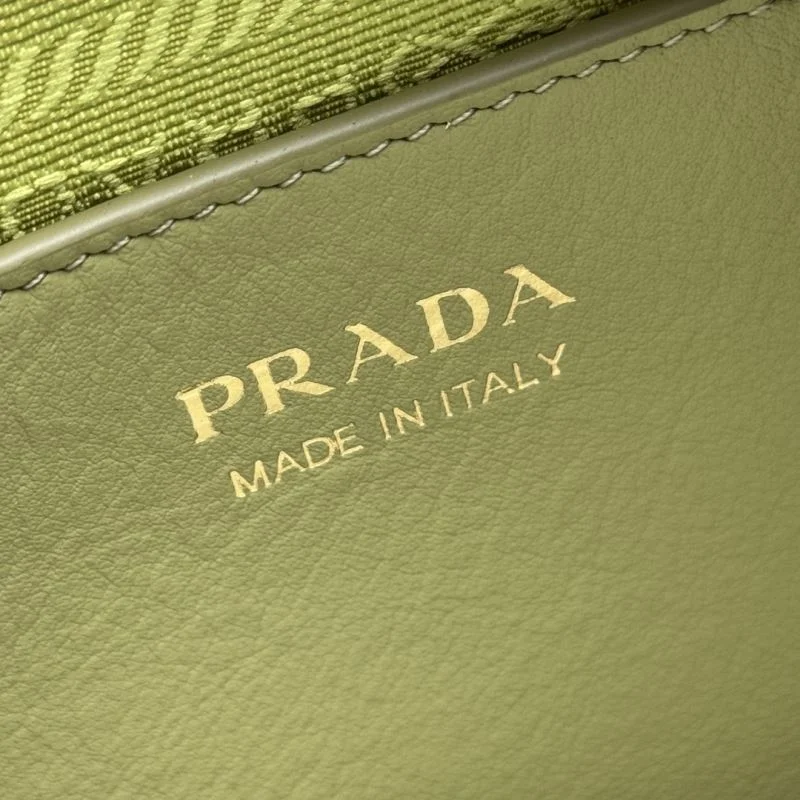Prada Top Handle Bags Vibrant 45171