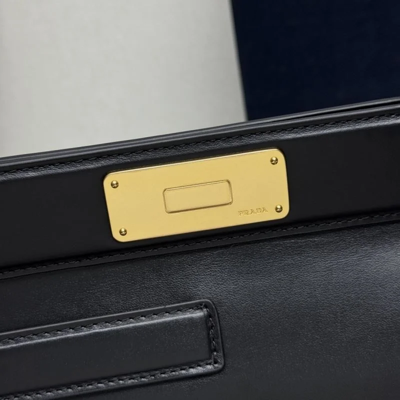 Resilient Prada Top Handle Bags 45086