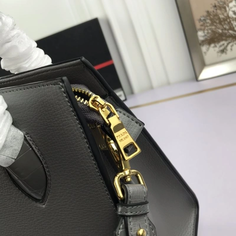 Prada Top Handle Bags Snug 82664