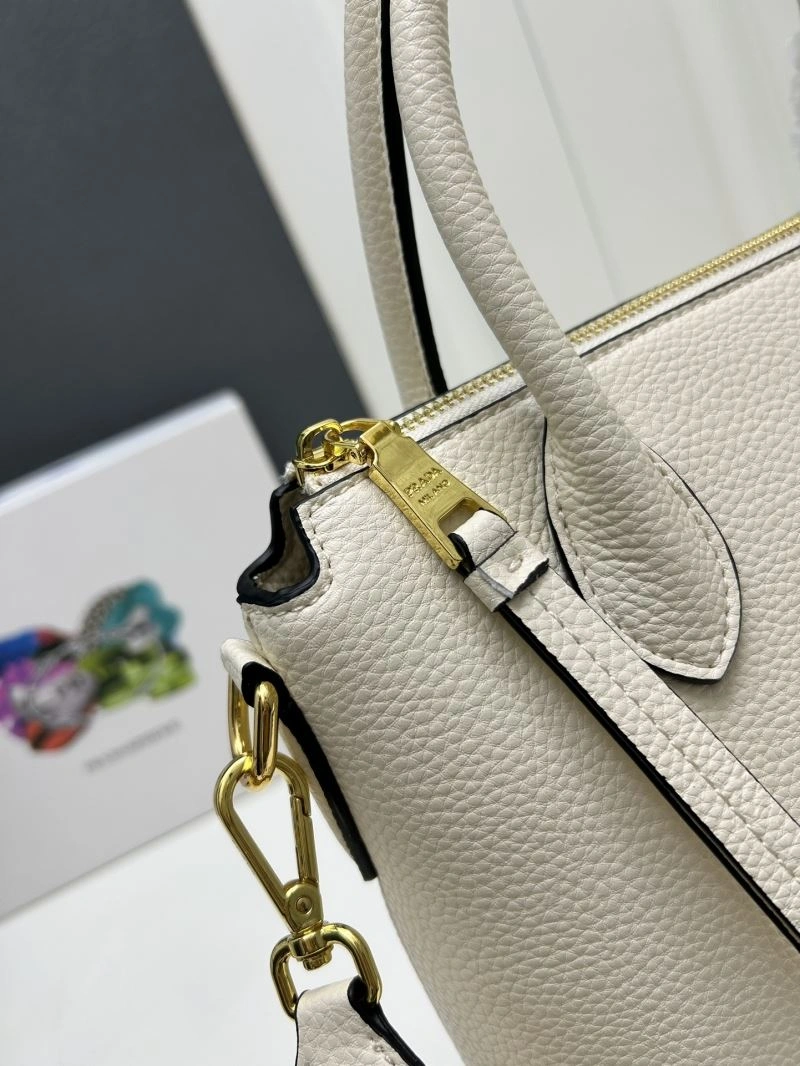 Prada Top Handle Bags Lightweight 82640