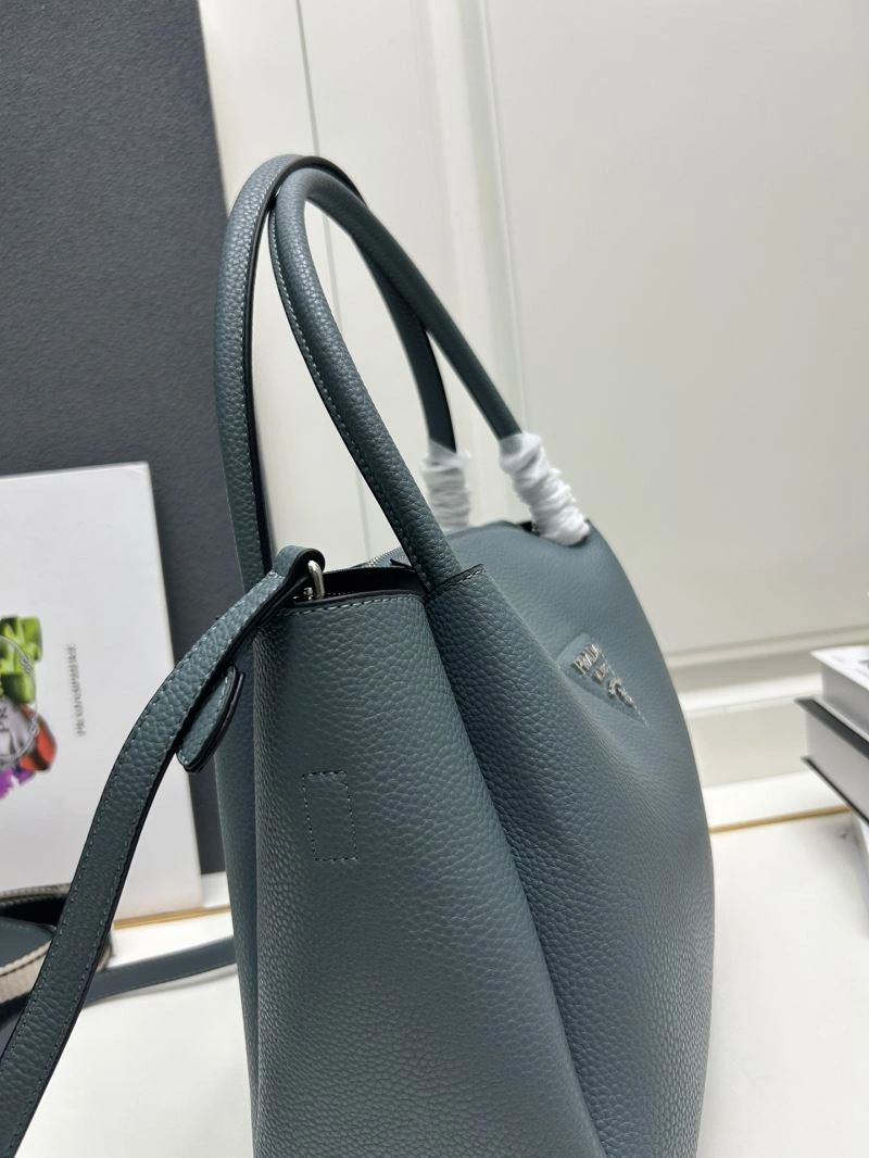 Reliable Prada Top Handle Bags 82637