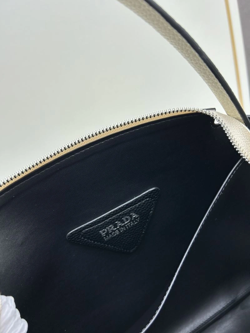Prada Top Handle Bags RelaxedFit 82591