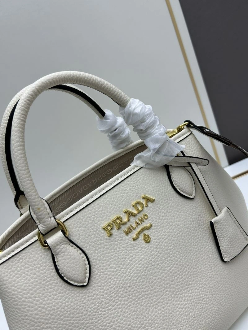 Chic Prada Top Handle Bags 82589