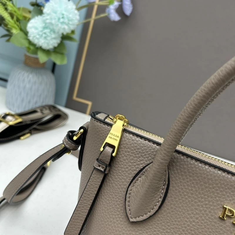 Classic Prada Top Handle Bags 82569