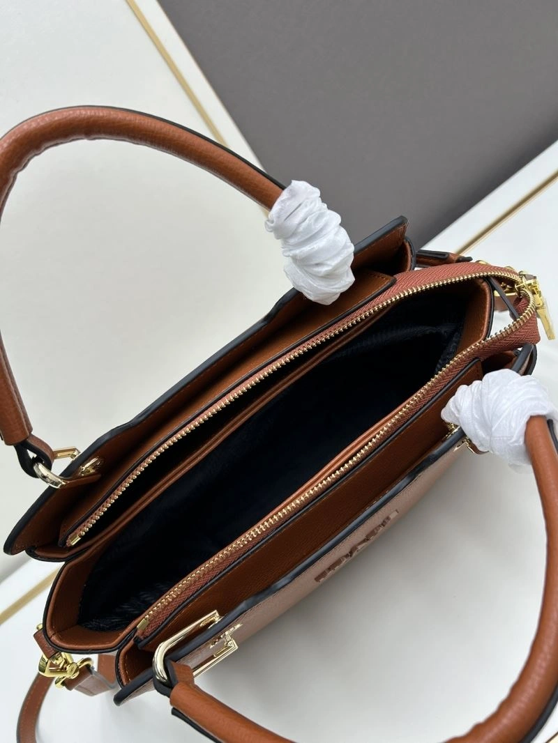 Breathable Prada Top Handle Bags 82562