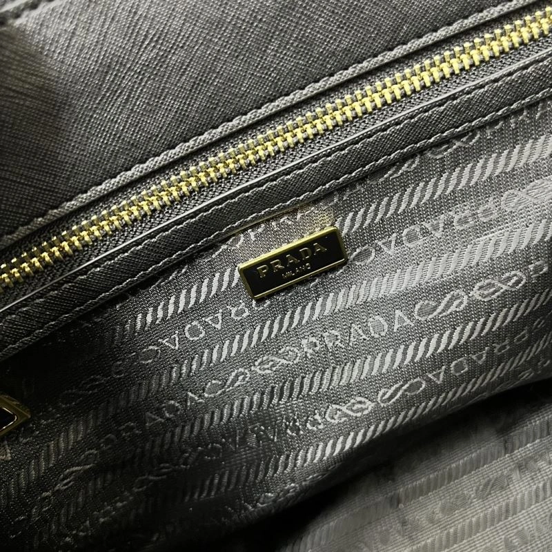 Prada Top Handle Bags Minimalist 82565