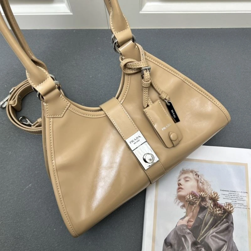 Resilient Prada Top Handle Bags 82559