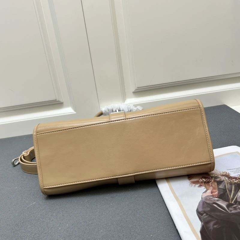 Resilient Prada Top Handle Bags 82559
