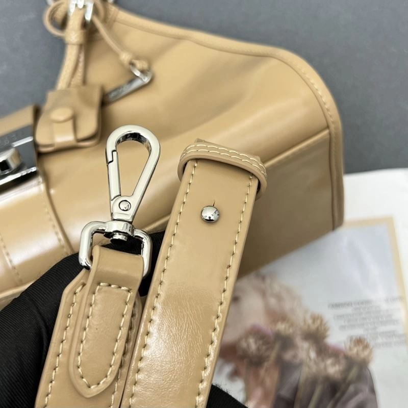 Resilient Prada Top Handle Bags 82559