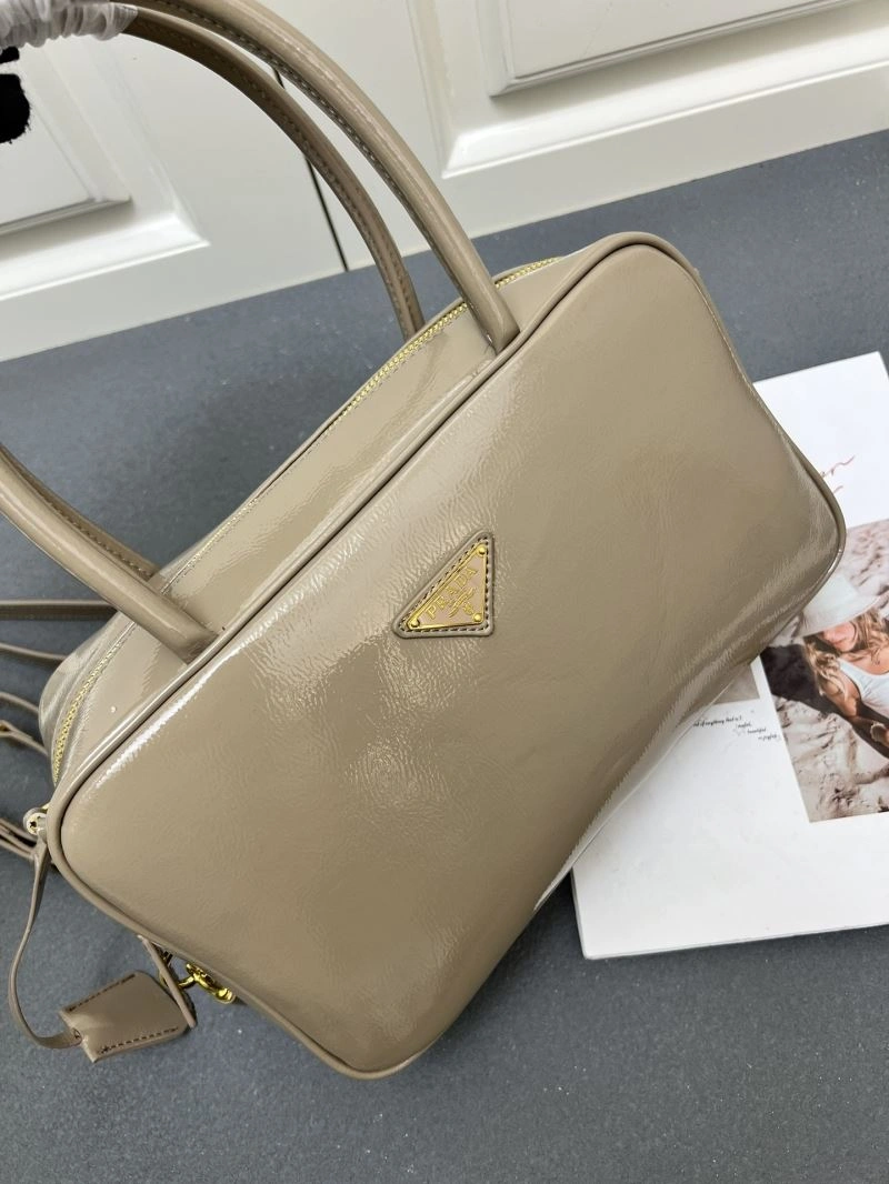 MultiPurpose Prada Top Handle Bags 82521