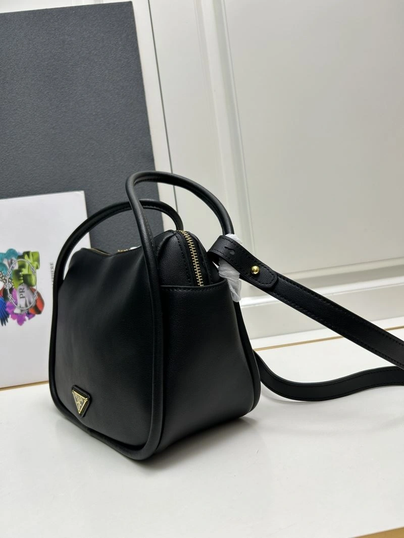 MultiPurpose Prada Top Handle Bags 82526