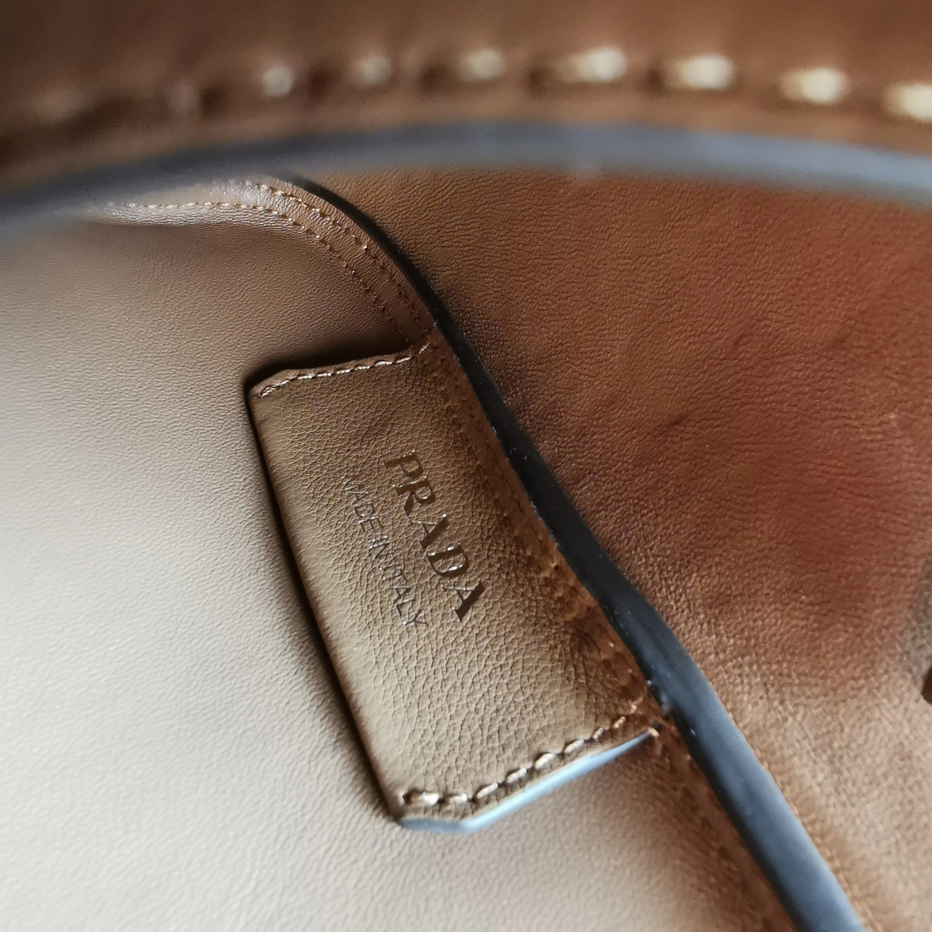 Prada Top Handle Bags FreshLook 73585