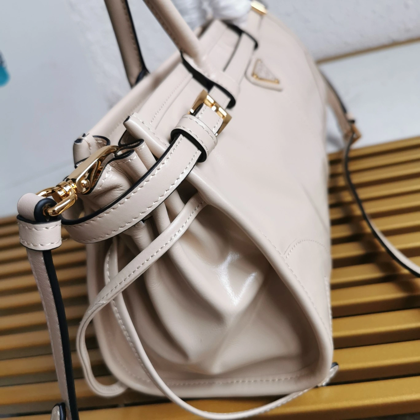Fashionable Prada Top Handle Bags 73580