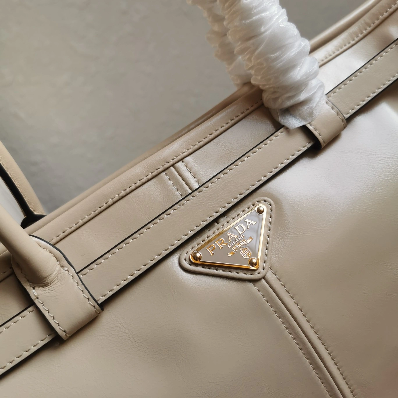 Prada Top Handle Bags Cozy 73583