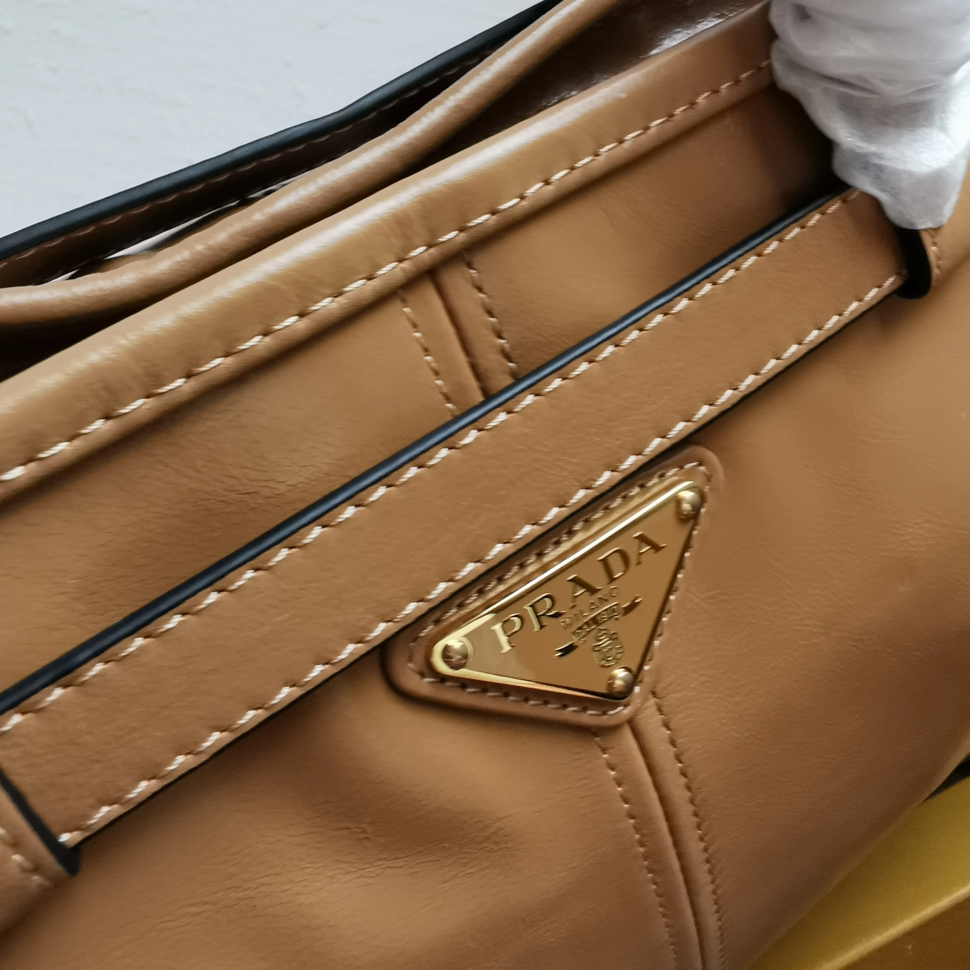 Sophisticated Prada Top Handle Bags 73584