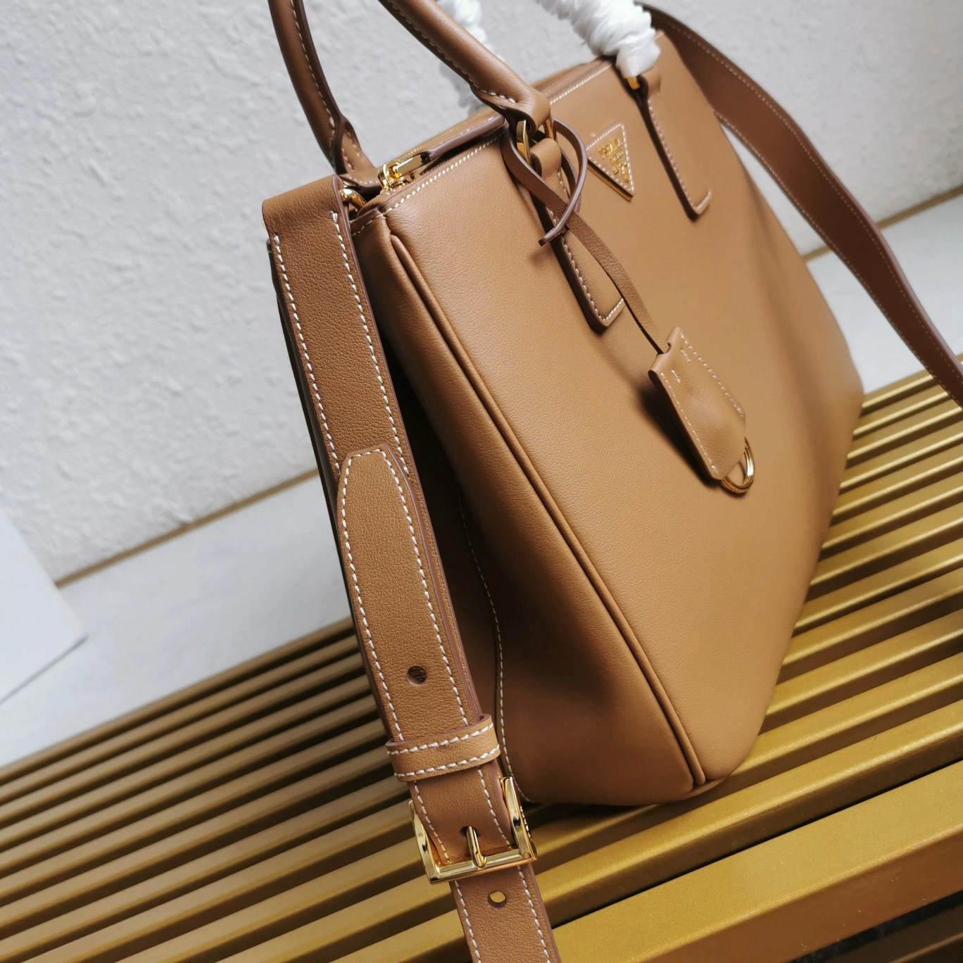 Prada Top Handle Bags FreshLook 71566