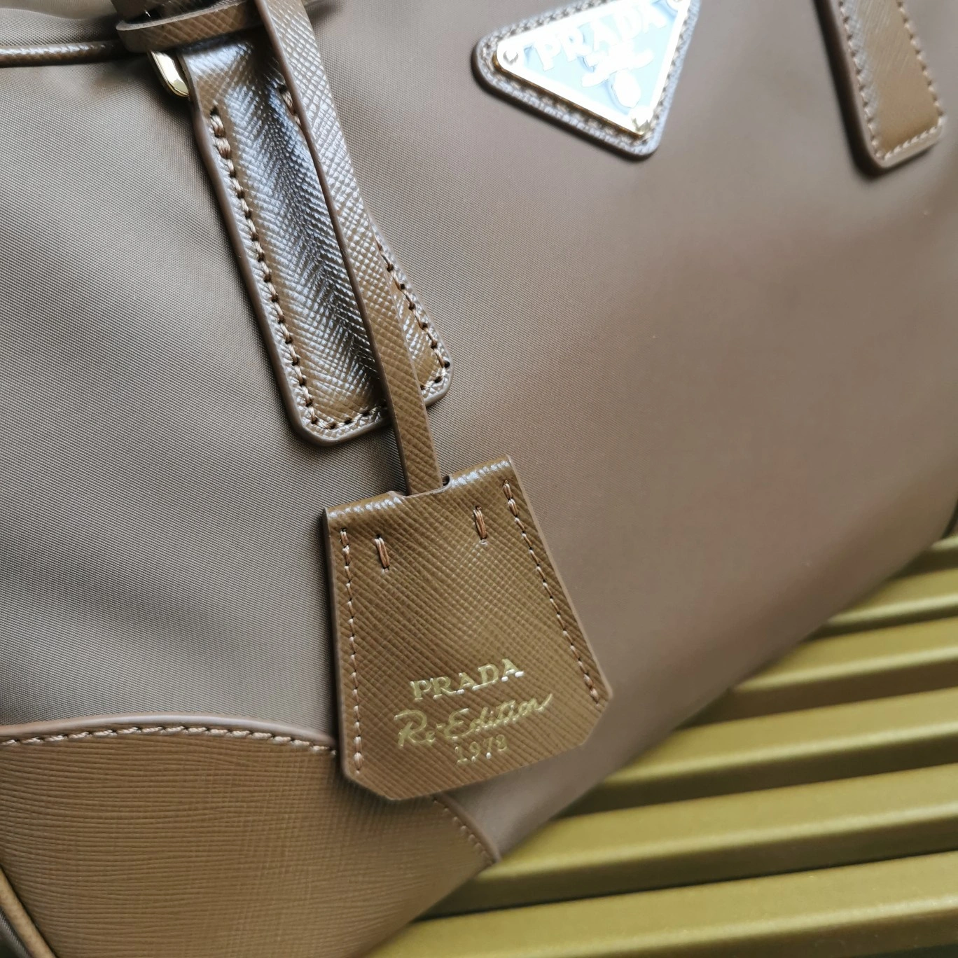 Prada Top Handle Bags EyeCatching 71520