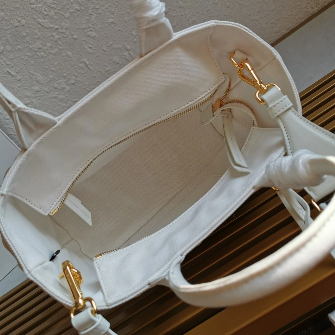 Reliable Prada Top Handle Bags 71506