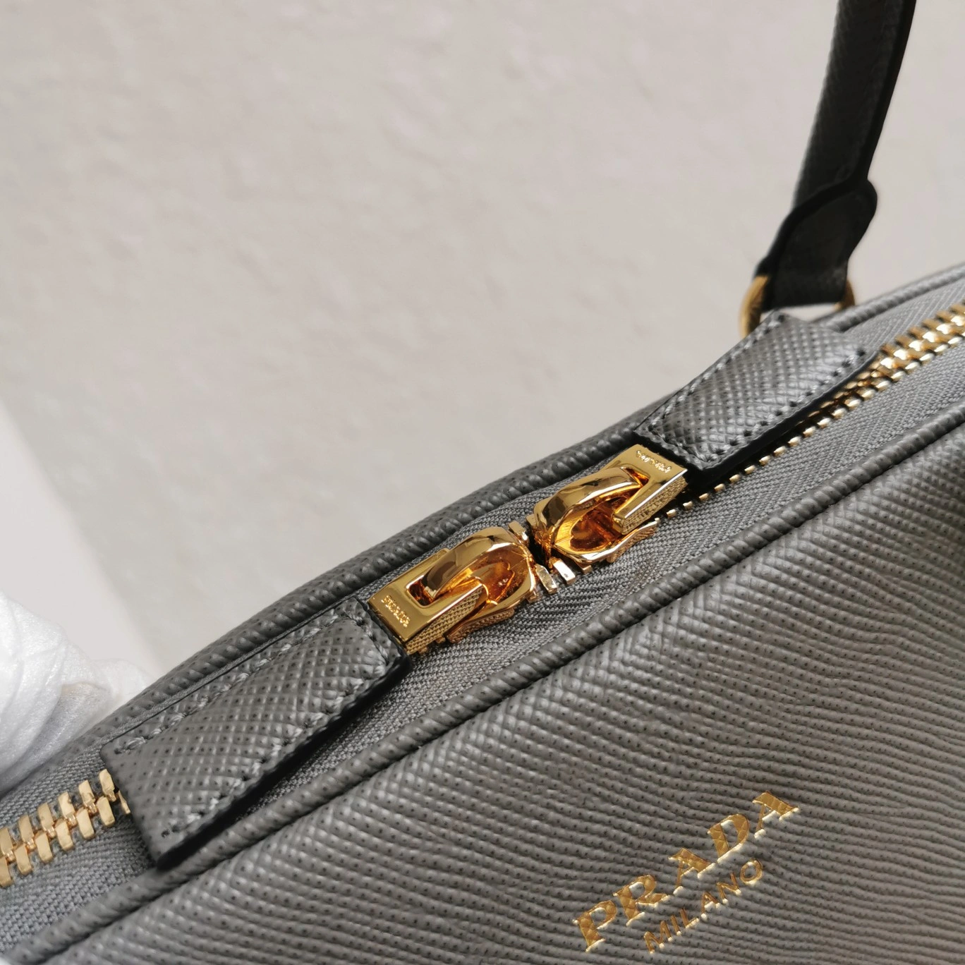 Prada Top Handle Bags WrinkleFree 71505