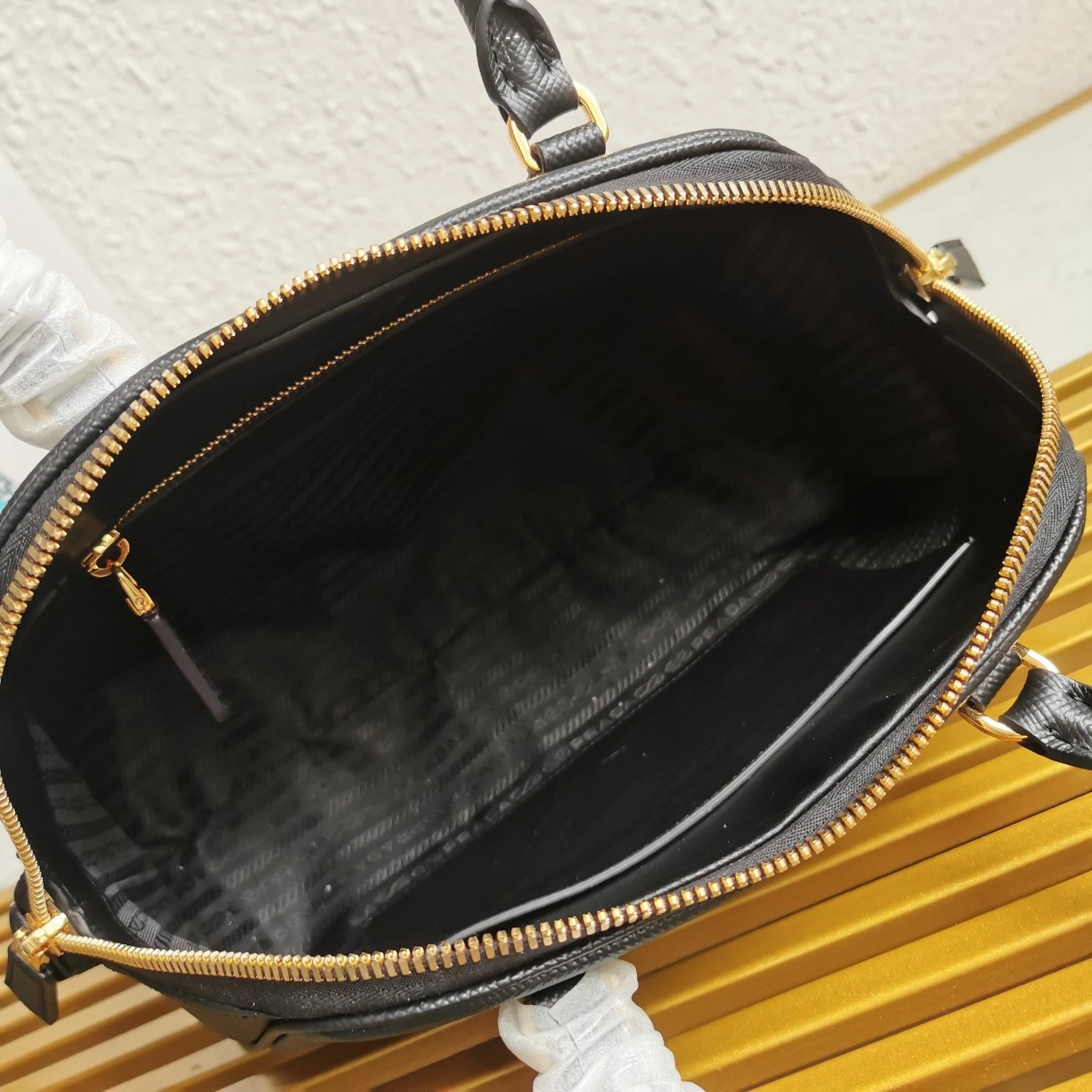 Prada Top Handle Bags Durable 71498