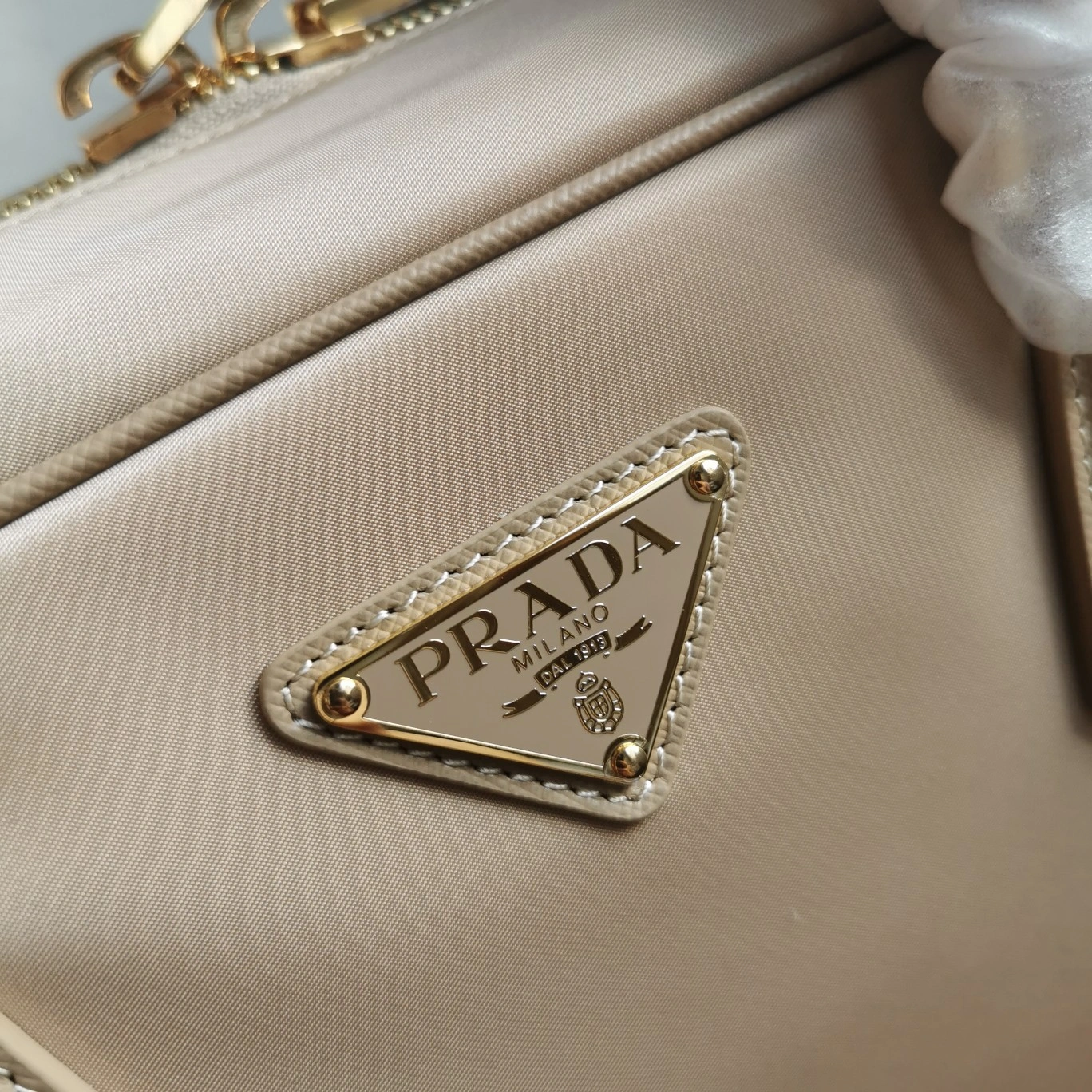 WellDesigned Prada Top Handle Bags 71531