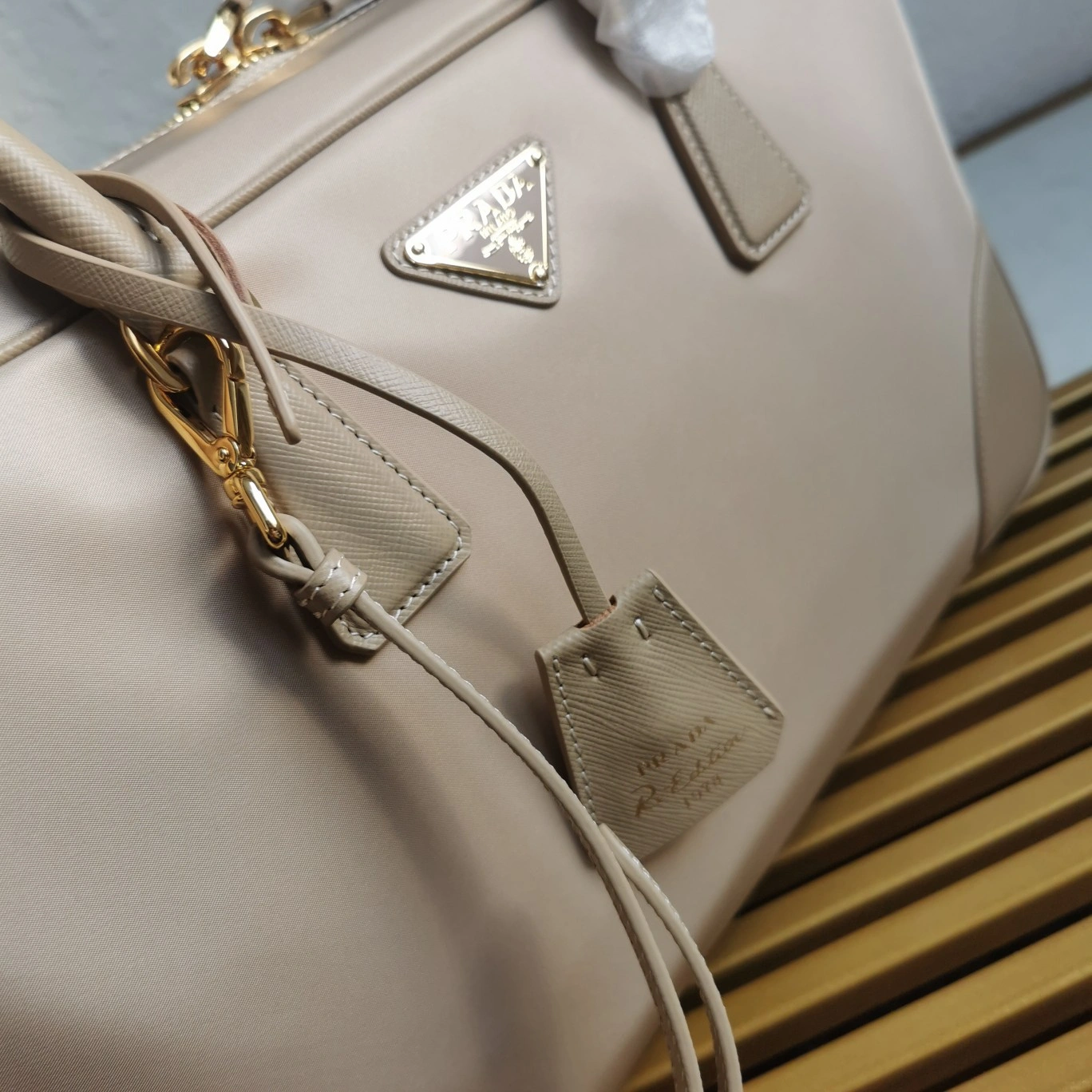 WellDesigned Prada Top Handle Bags 71531