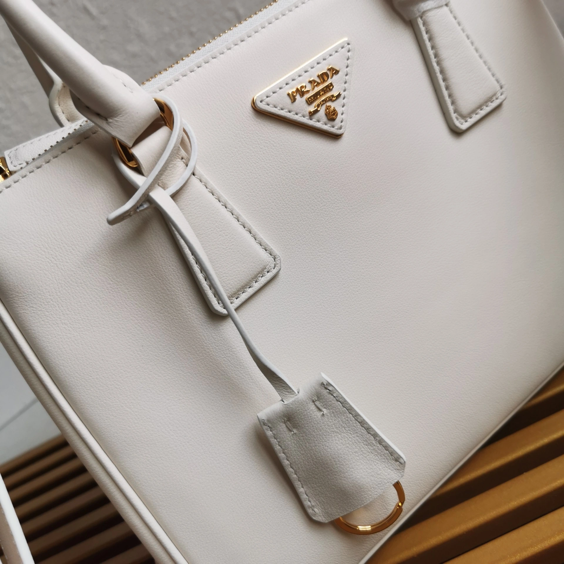 OnTrend Prada Top Handle Bags 71481
