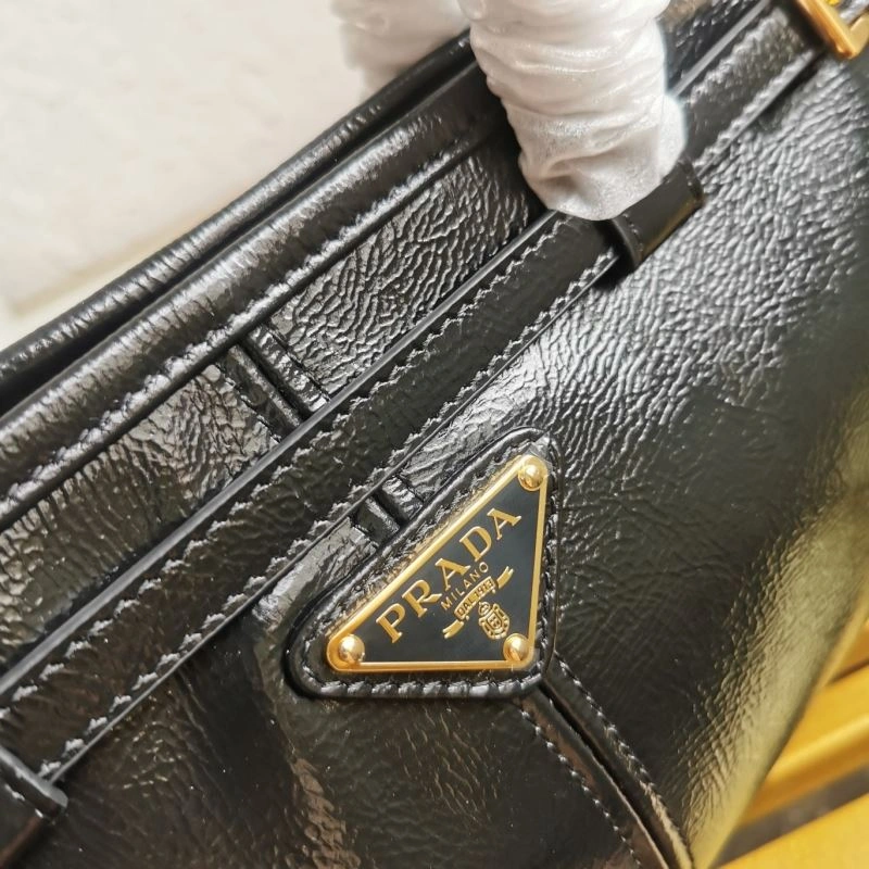 Breathable Prada Top Handle Bags 66401