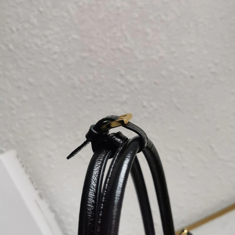 Breathable Prada Top Handle Bags 66401