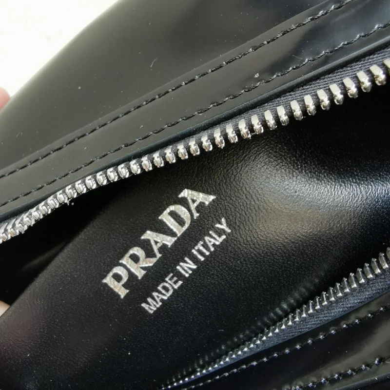 Effortless Prada Top Handle Bags 44958