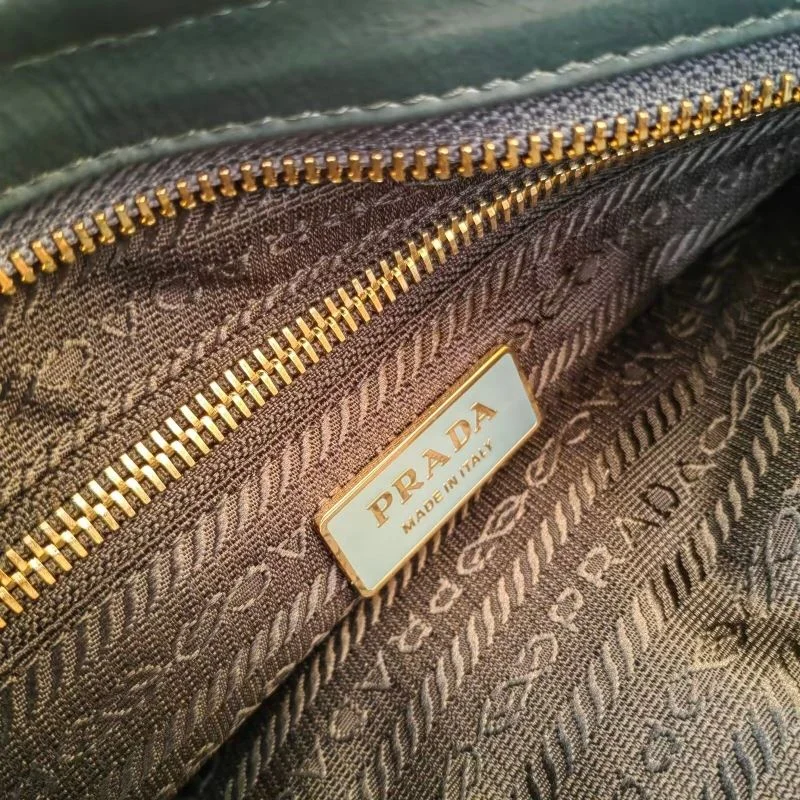 Youthful Prada Top Handle Bags 44959